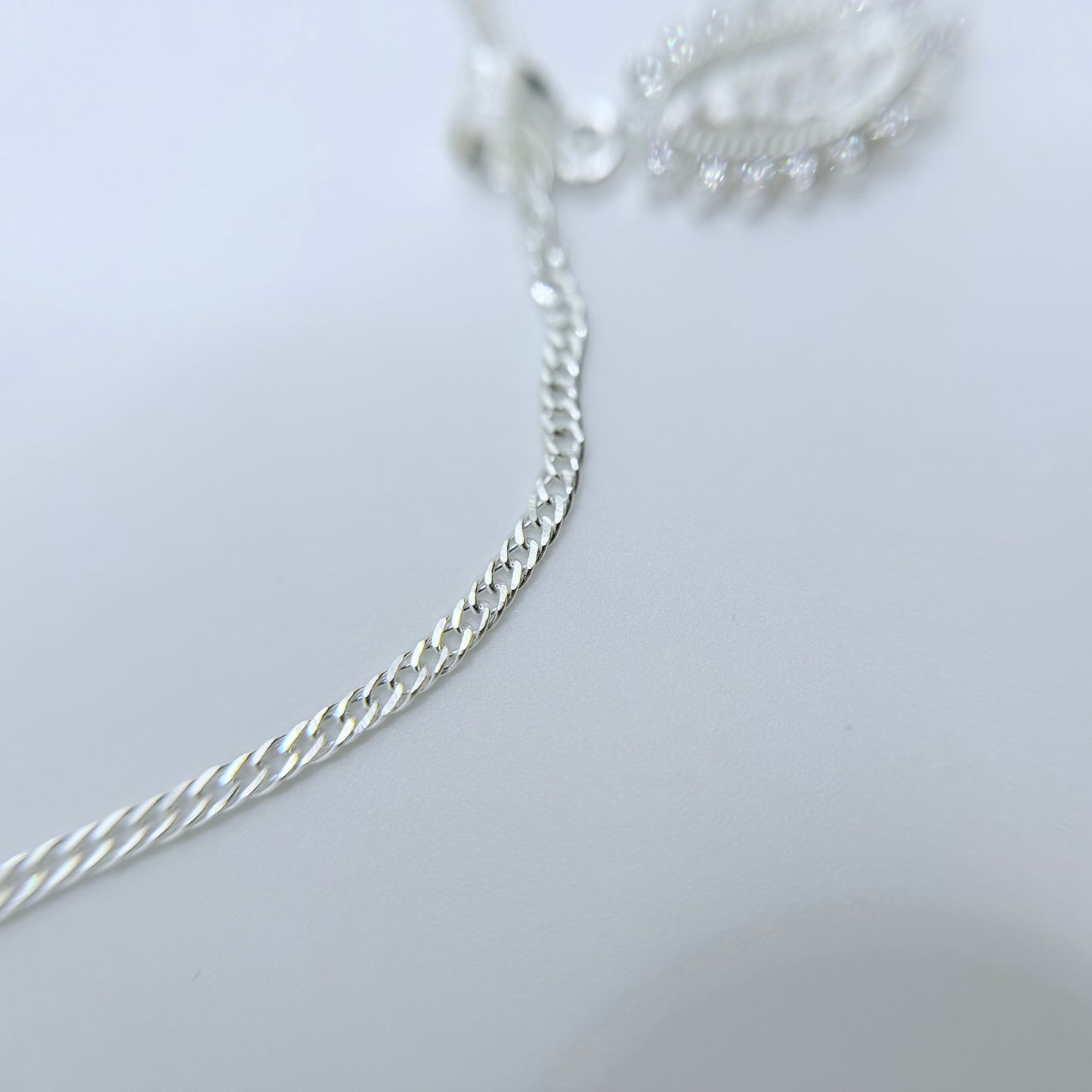 Virgin Mary Dainty II Silver Bracelet