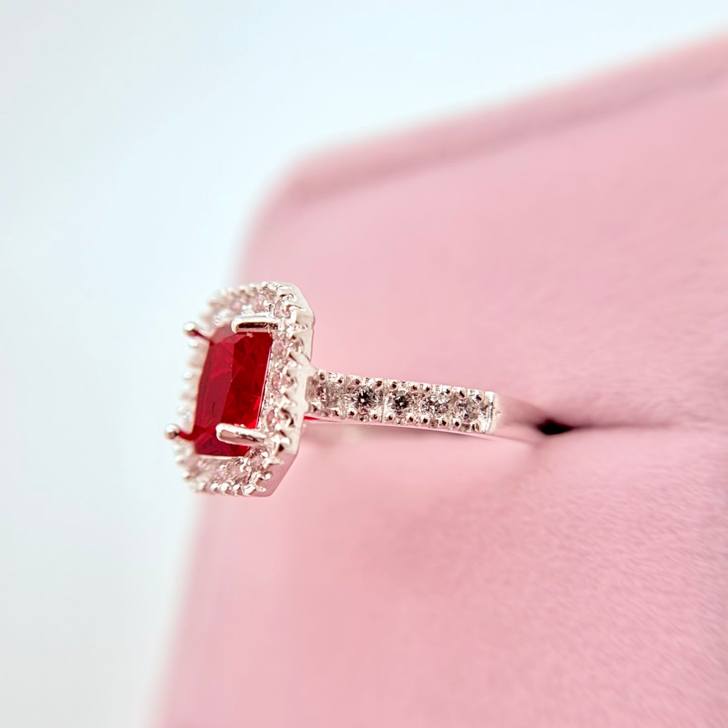 Bella Eterna Silver Ring