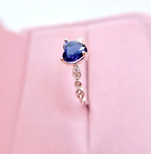 Luz Divina Silver Ring