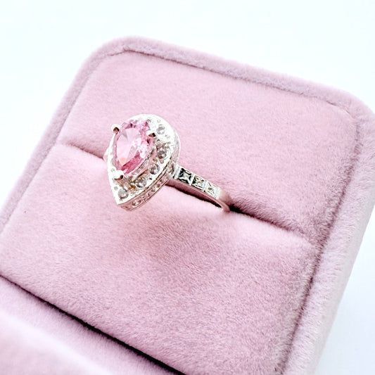 Elegancia Silver Ring